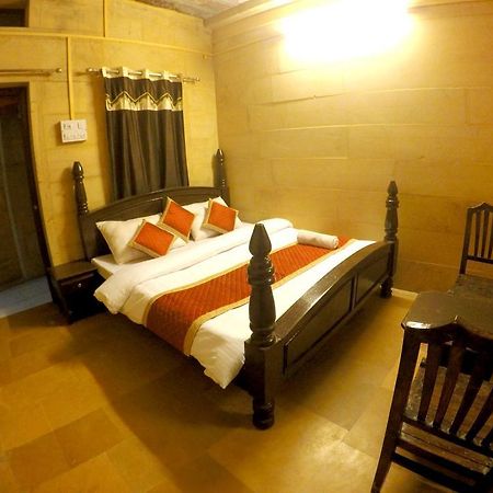 Hotel Fotiya Jaisalmer Esterno foto