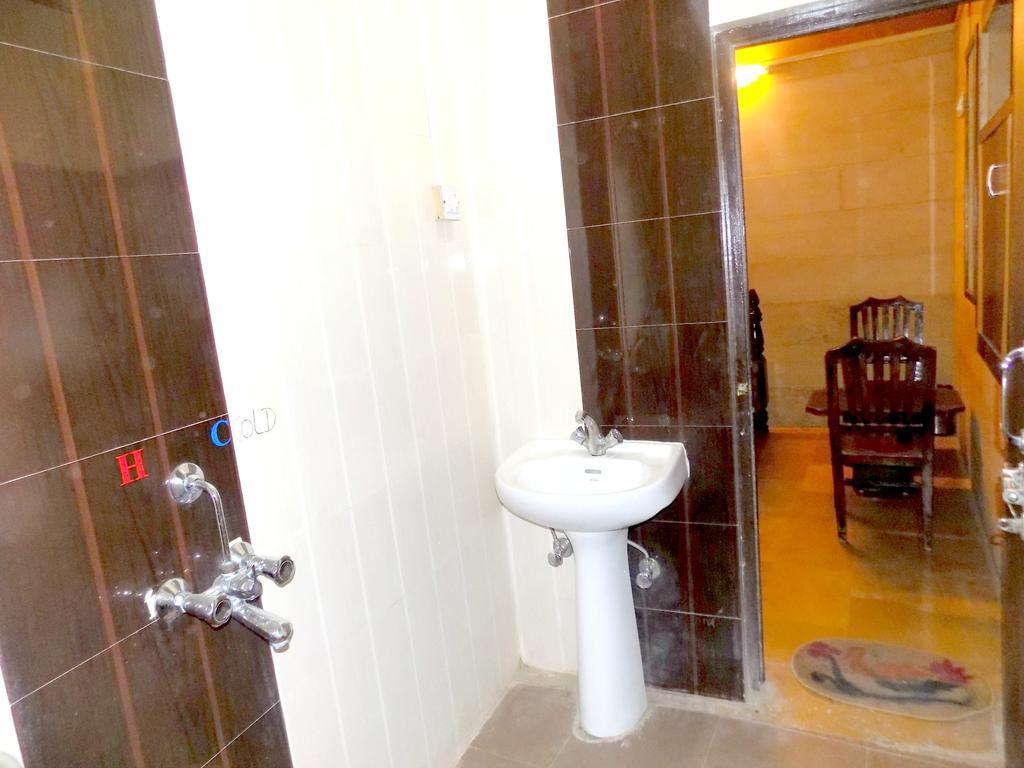 Hotel Fotiya Jaisalmer Esterno foto