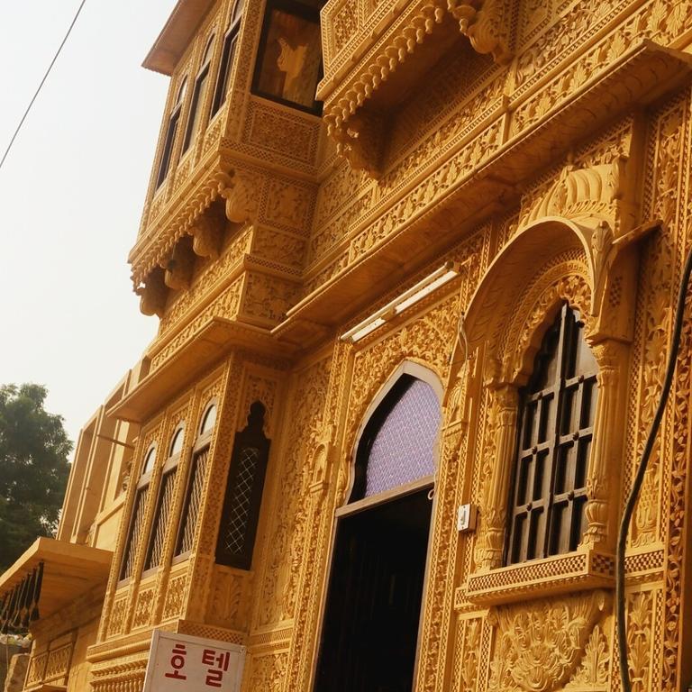 Hotel Fotiya Jaisalmer Esterno foto